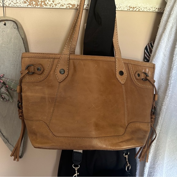 Frye purse - Picture 4 of 5